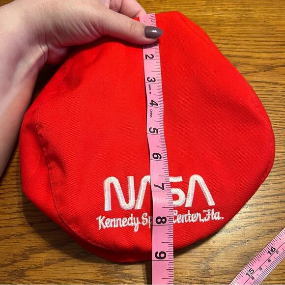 Vintage Red NASA Newsboy Hat Kennedy Space Center Cabbie Artsy Cap - Picture 5 of 10